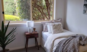 Interior decoration specialist